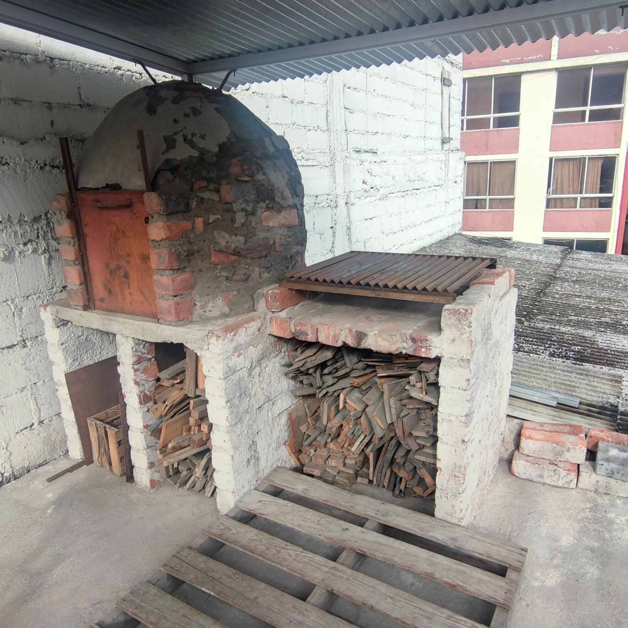 Bed and Breakfast Conexion Urbana En El Centro De Ambato Exterior foto
